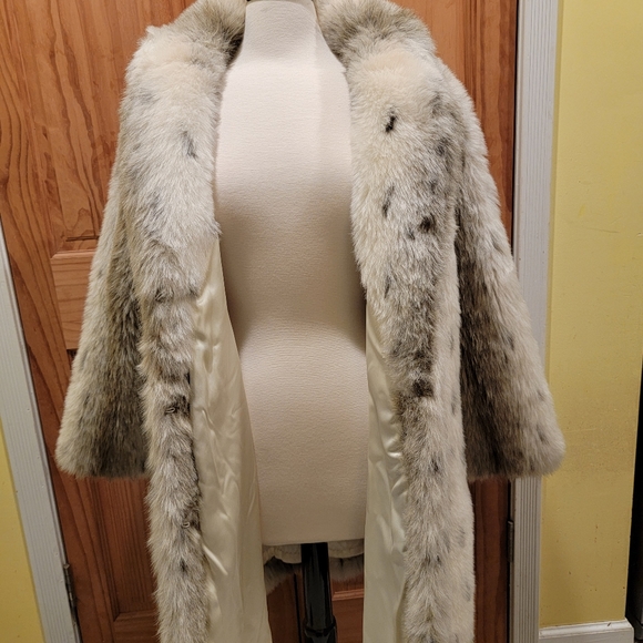 J. Percy For Marvin Richards FAUX fur Snow Leopard/Lynx - Picture 14 of 16